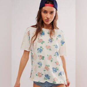 NWT Free People We the Free Nina Boheme Floral Printed T-Shirt SOLD OUT!!